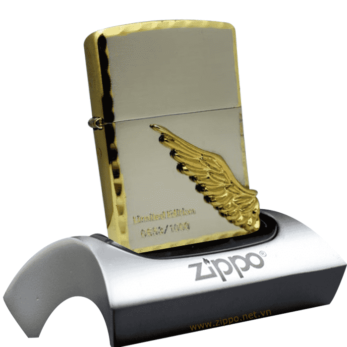 Zippo ZP266 có đôi cánh rất bắt mắt tại đại lý ZiPPO Việt Nam